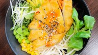 Objednať E21-CHICKEN TEMPURA POKÉ BOWL s ramen noodl