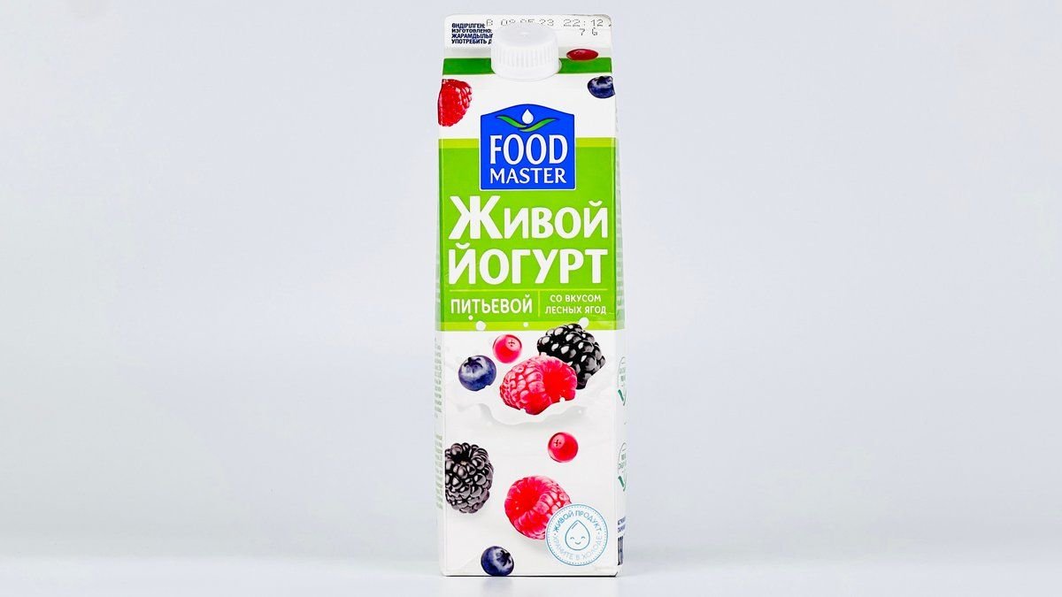 Йогурт питьевой Food Master лесные ягоды, 0,900 г