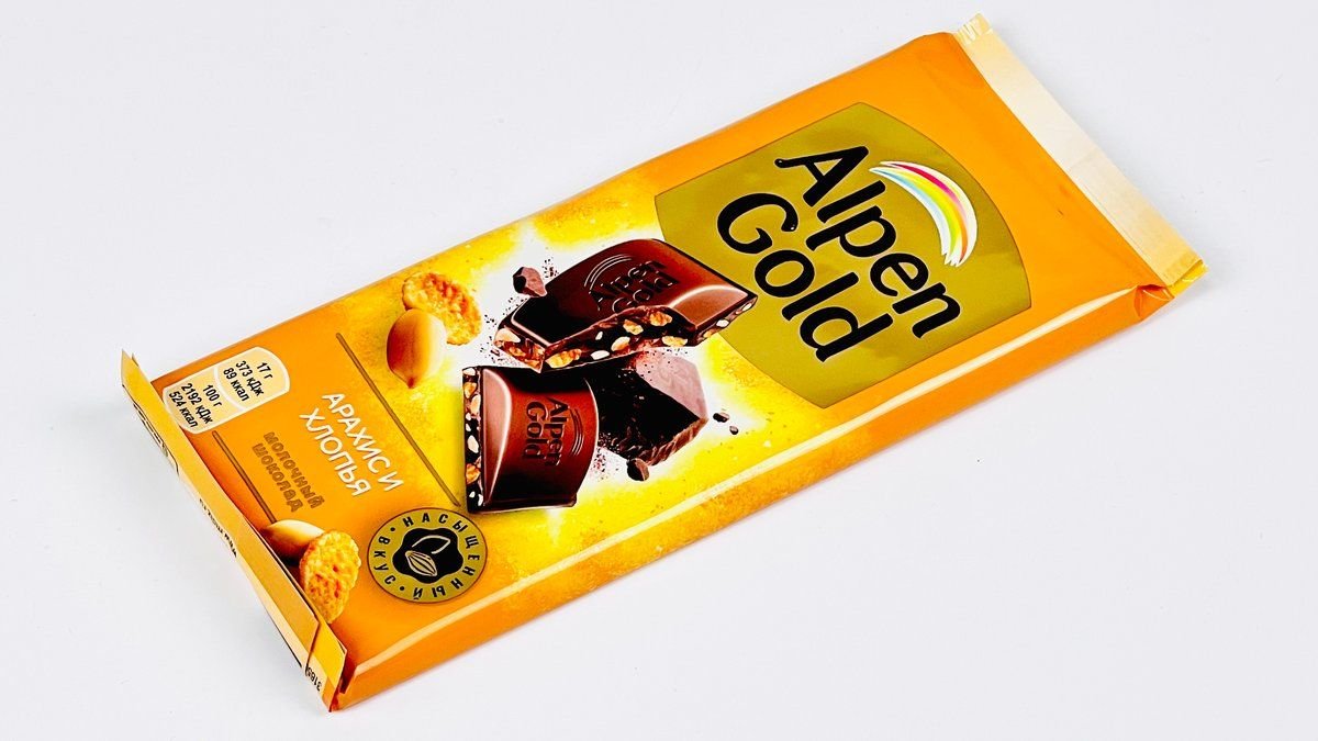 Шоколад Alpen Gold арахис-кукуруза 90 г