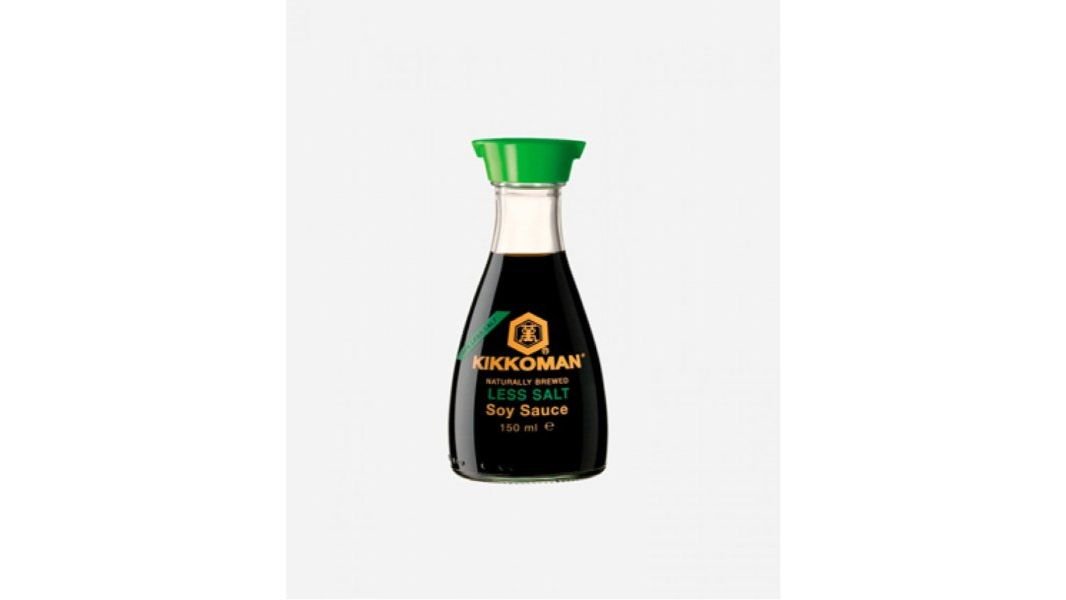 Соус соевый Kikkoman less salt disp, 150 мл