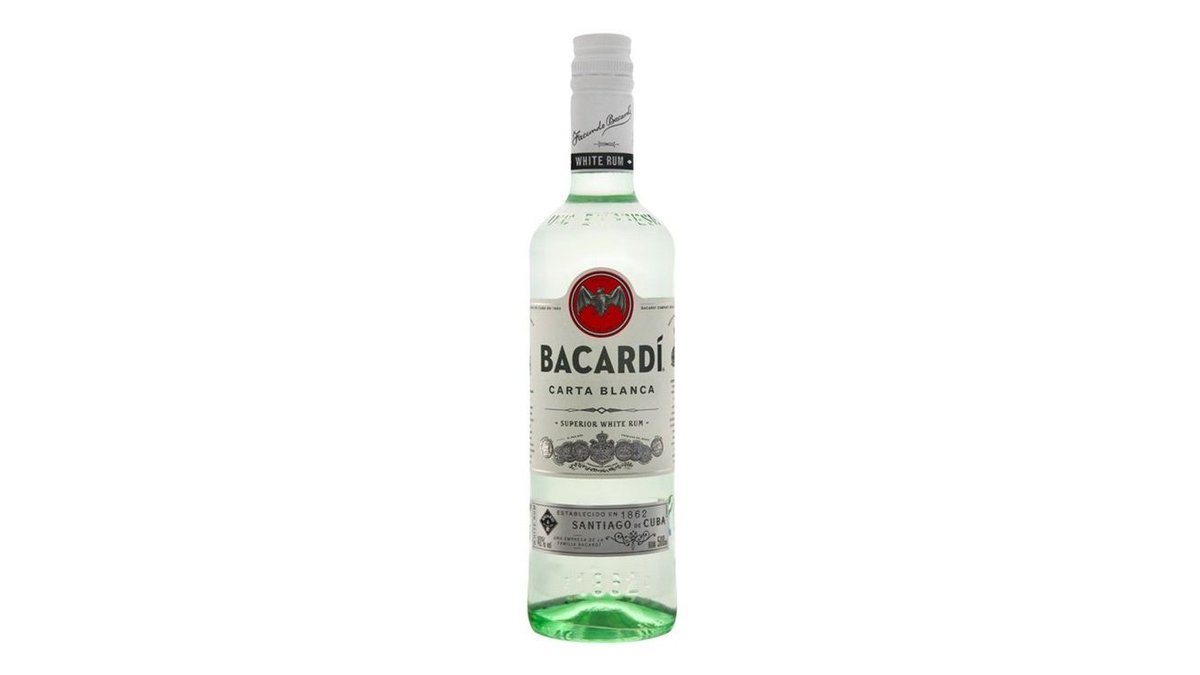 Ром Bacardi Carta Blanca 0,5 л
