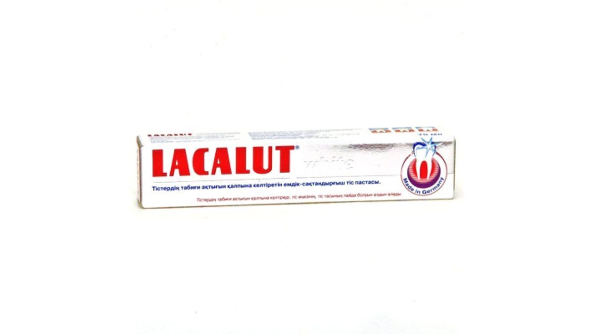 Зубная паста Lacalut Отбеливающая 75 мл