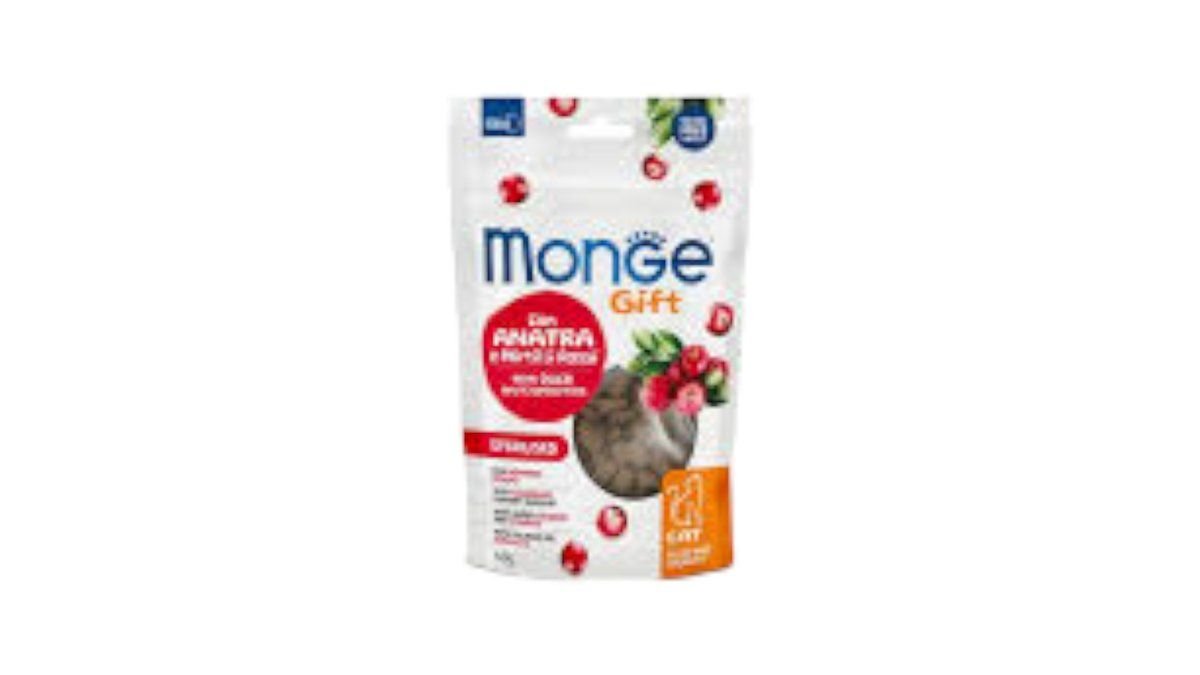 Monge Gift – Filled And Crunchy Cat Snacks Sterilised Duck And Cranberries 60g