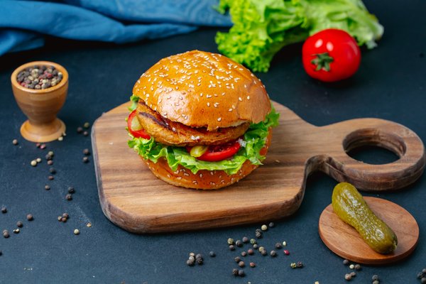 Toyuq Burger