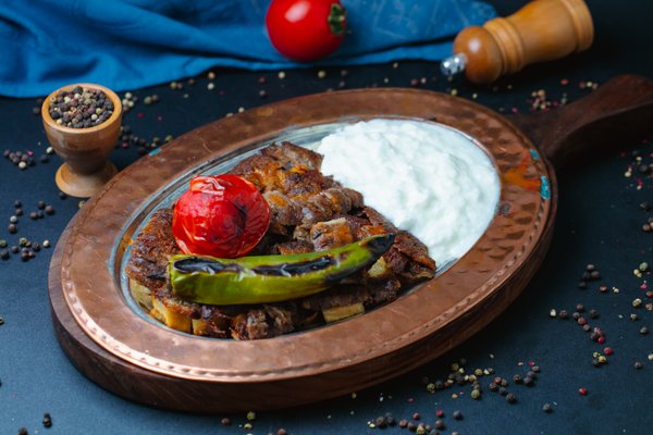 İskəndər Ət
