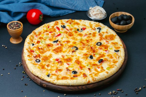 Toyuqlu Pizza