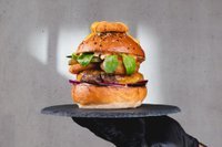 Objednať Onion rings burger 🧅