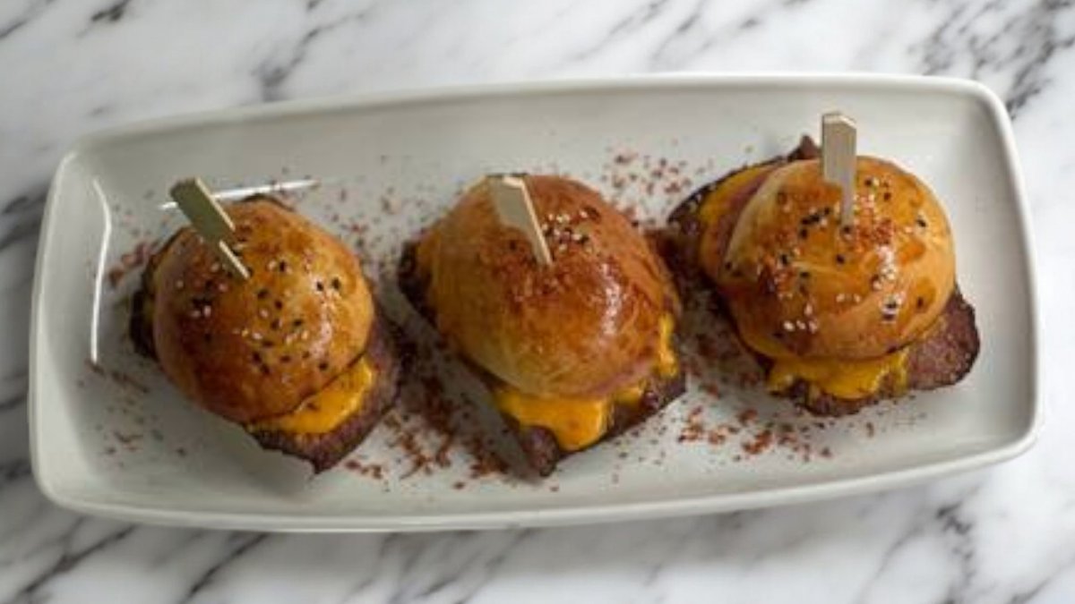 Amora Wolt Delivery Malta