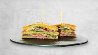Objednať Pepperoni Sandwich - Three Floors