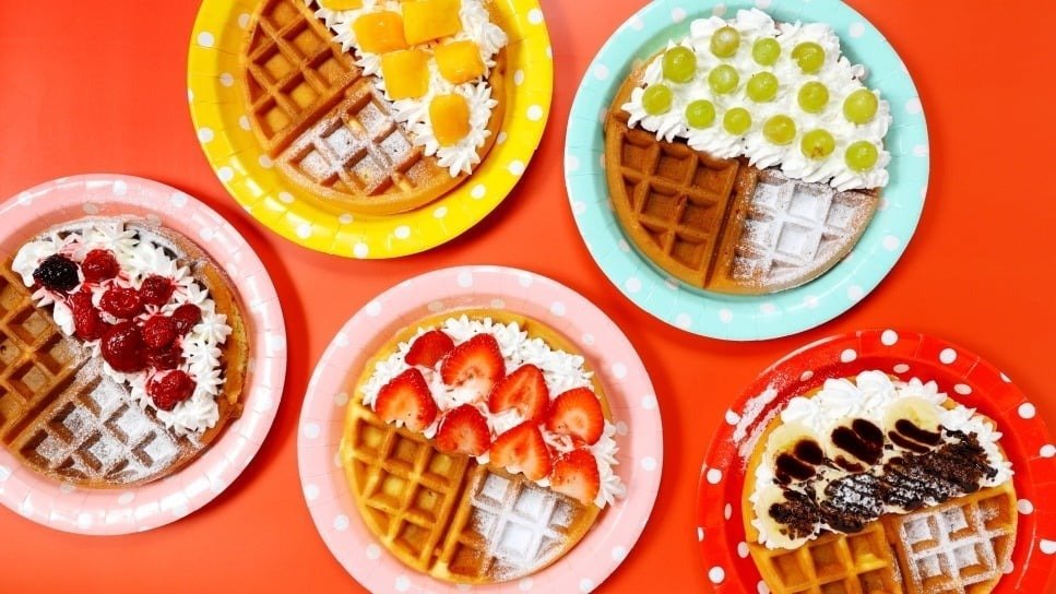 Image of Korean waffle shop Fresh fruits＆waffle Mof×Mof Susukino