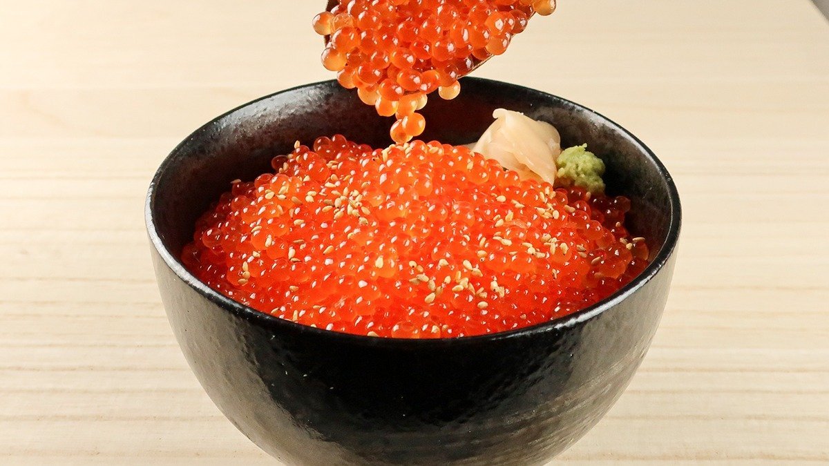 いくら丼 Ikuradon Inoue Kyobashi | Wolt | Delivery | Osaka