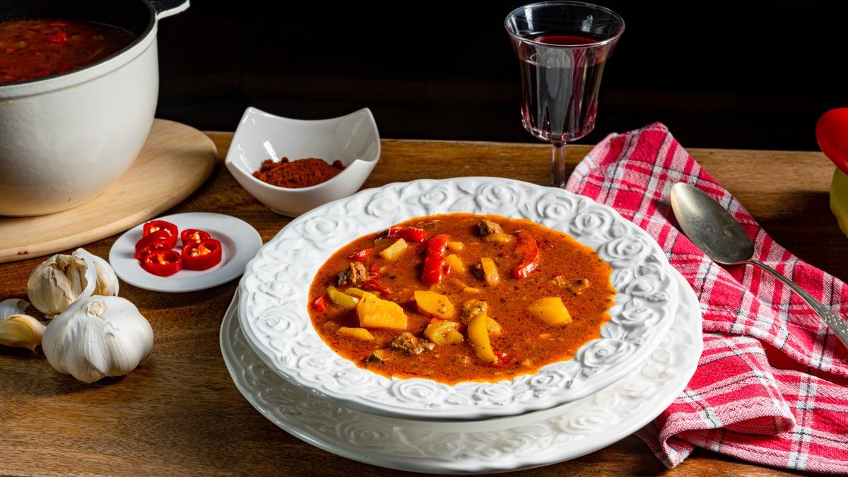 Image of Csak Magyarosan | Miskolc