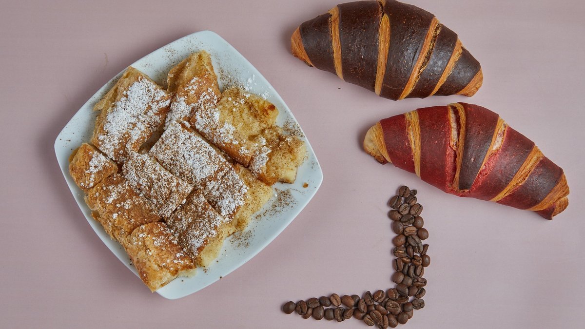 Image of Konitsa Ipeirotiki Mpougatsa Marousi