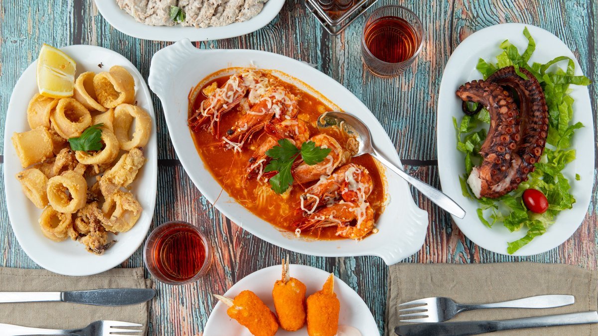 Image of Koralli Souvla Psito - Thalassina