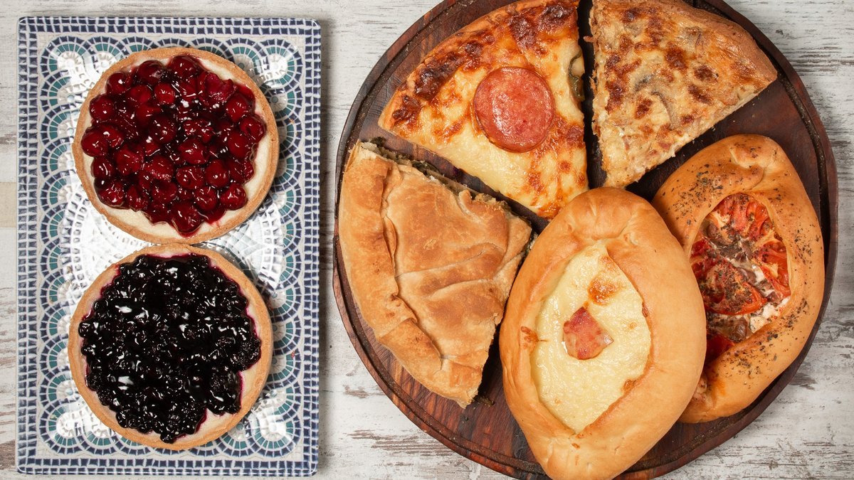 Image of Robert’s Pies