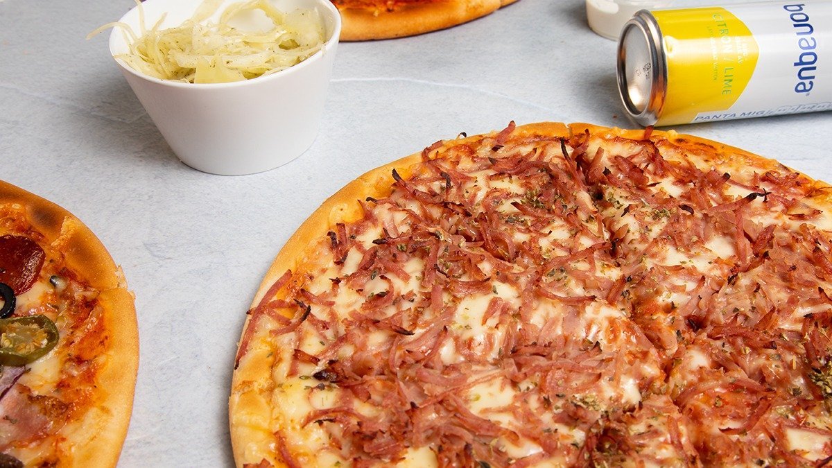 Image of Albertos Pizzeria 