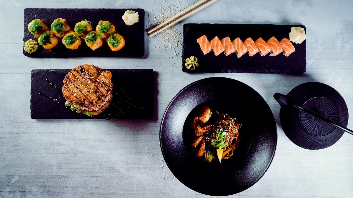 Image of SushiTev & PizzaTev