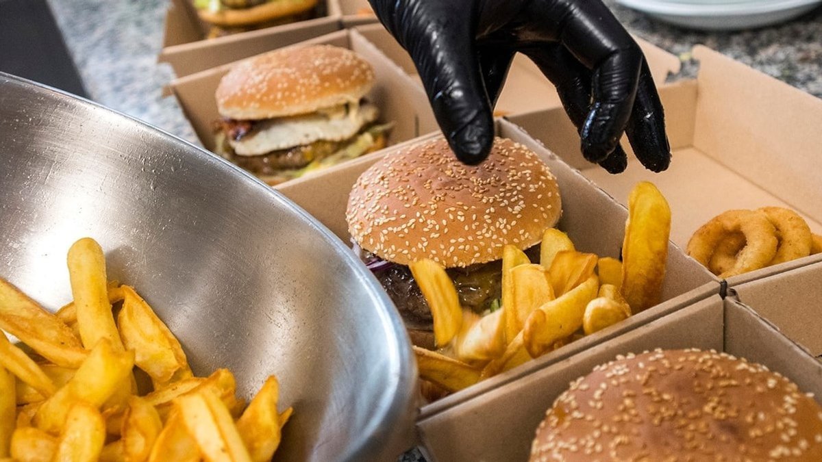 Image of Elephant Diner Rača