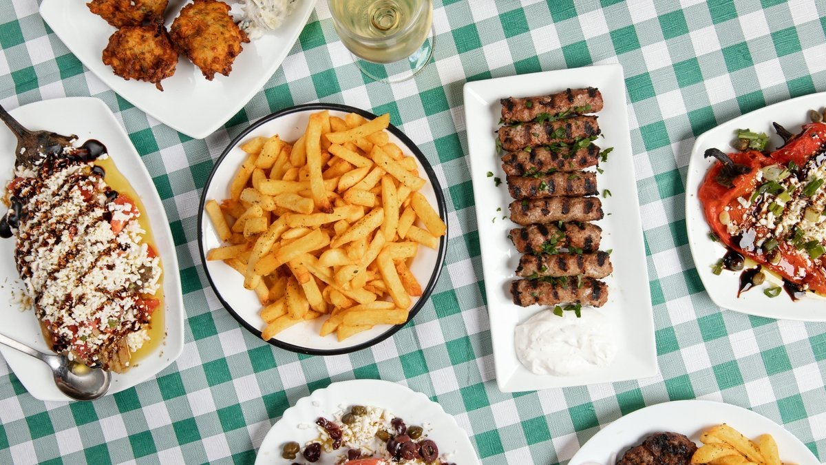 Image of Pyrgos Mezedopoleio Kalamaria