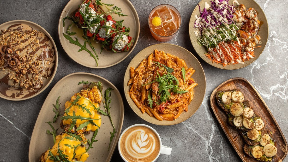 Image of Republic 32