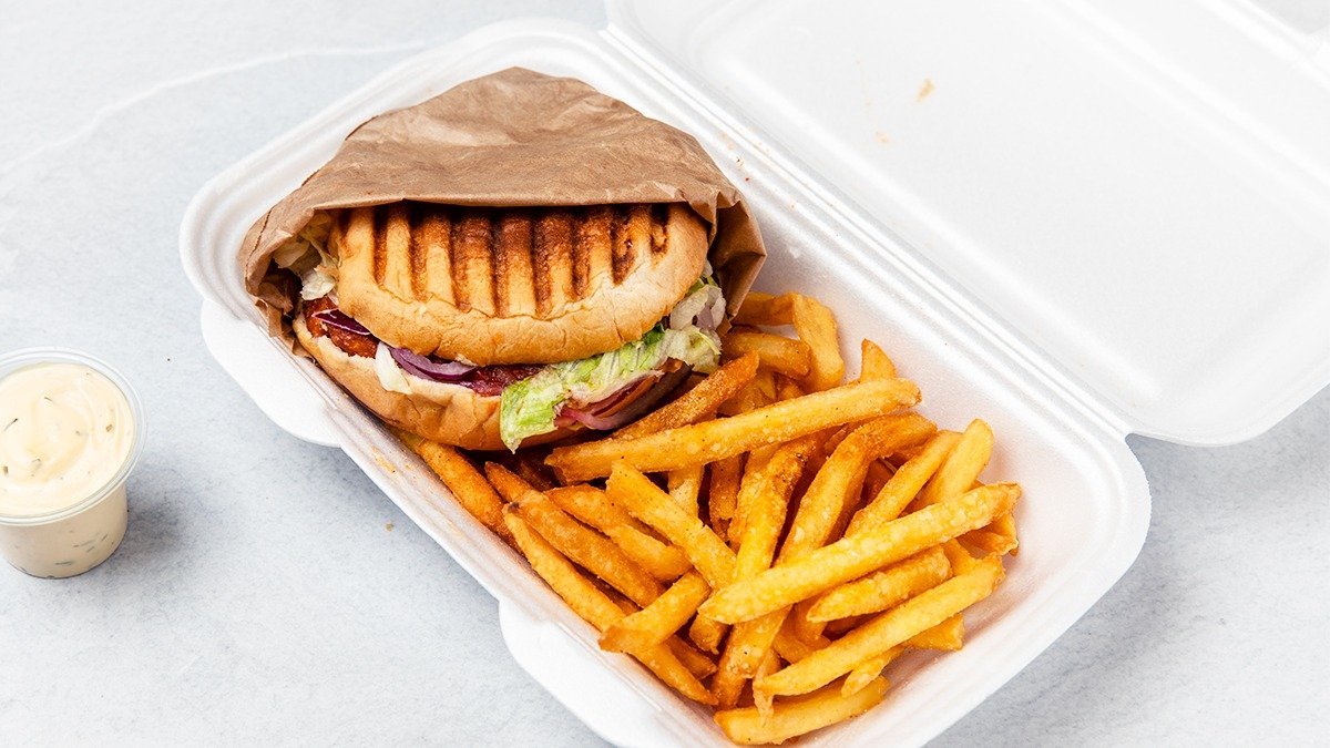 Image of Maxi Grillen