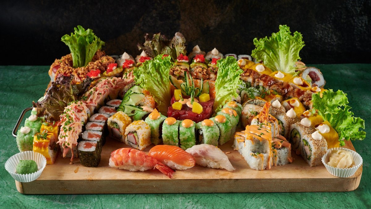 Sushi and noodle sales