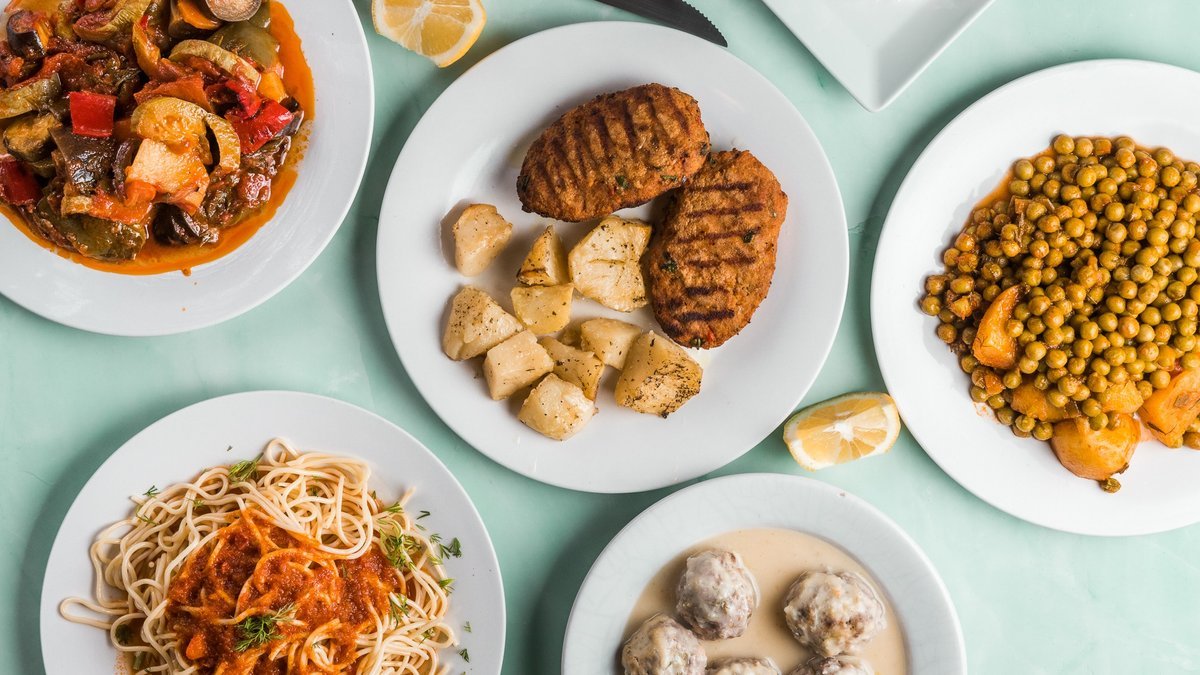 Image of Oi Mageirisses