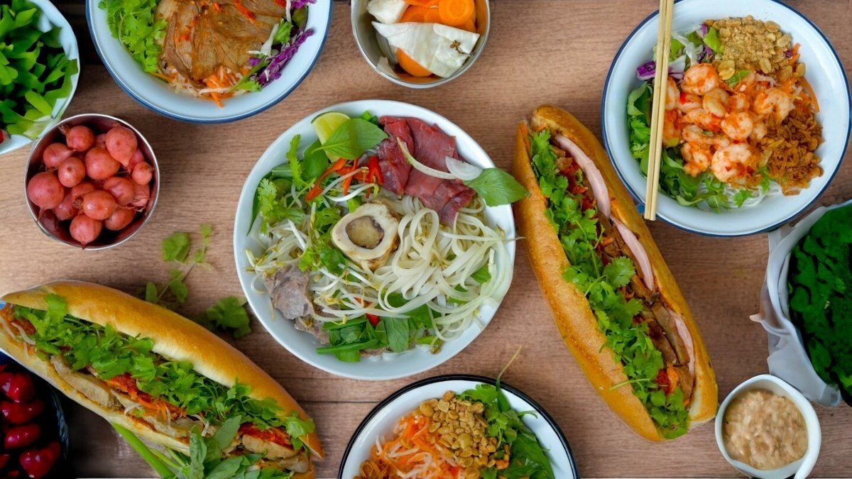 Image of Banh Mi Nong