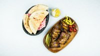 Objednať V peci pečené BBQ rebierka