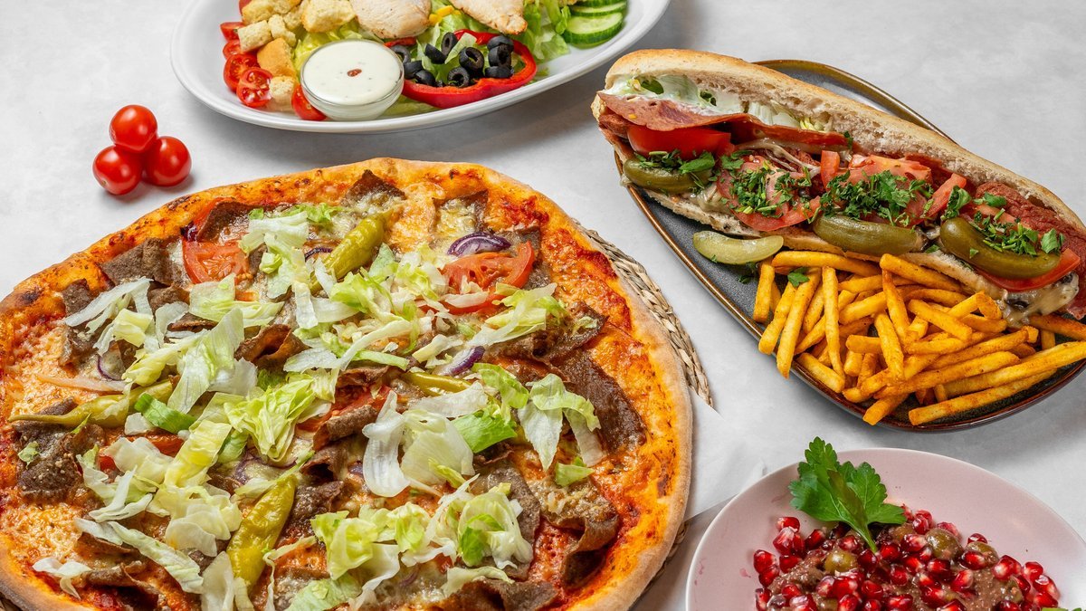 Image of Gando Persisk Sandwich & Pizza