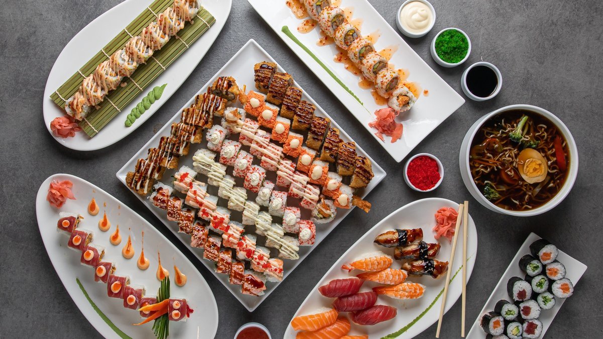 Image of Atsui Sushi by Kaii Ilisia