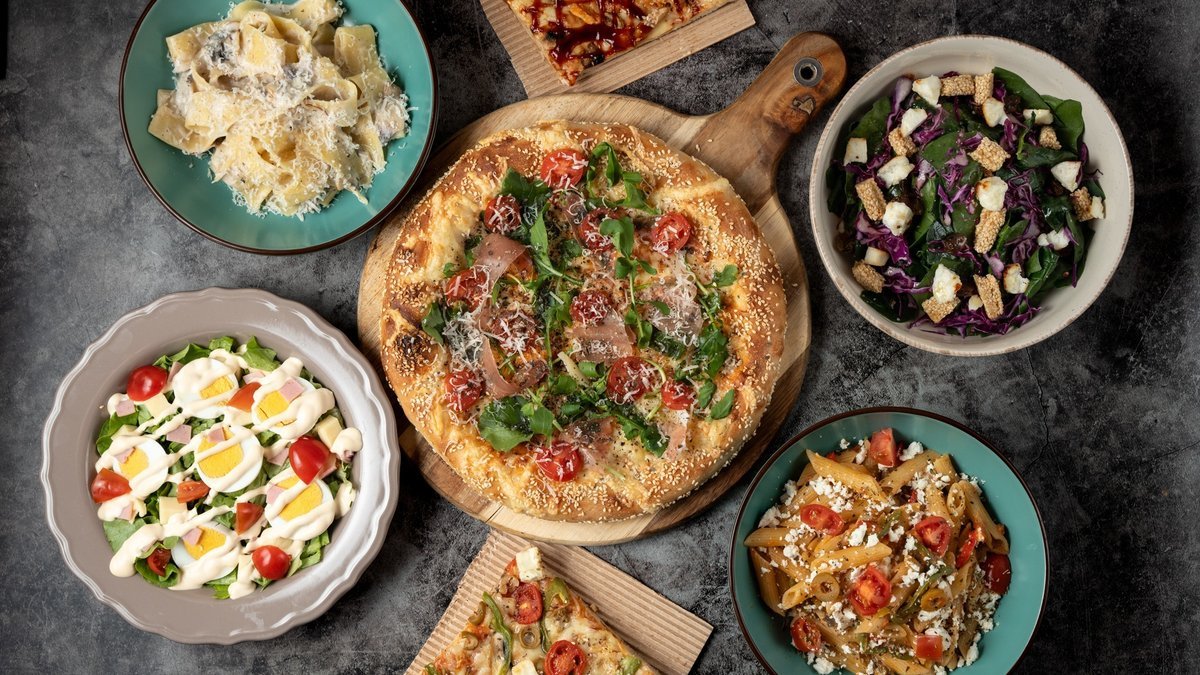 Image of Pizza Italiano and Pasta