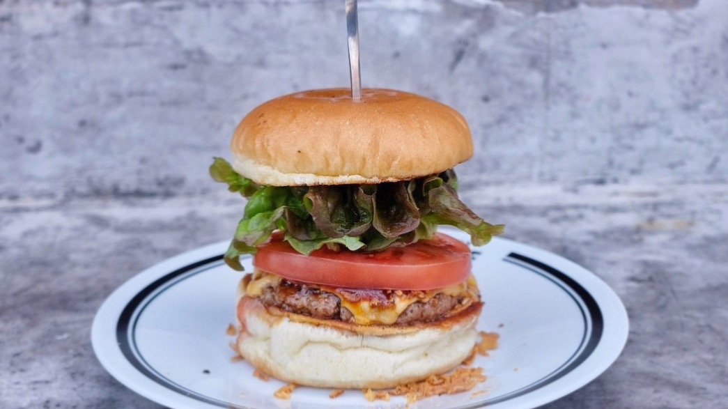 バーガーショップ EDGE STORE | Wolt | デリバリー | 仙台