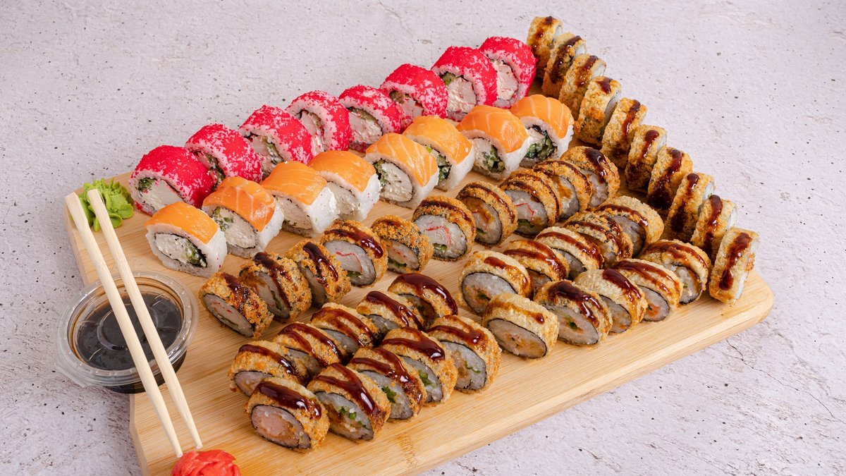 Image of Night Sushi Bakikhanov