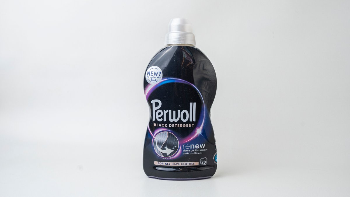 Perwoll Detergjent i Lëngët Black 1L