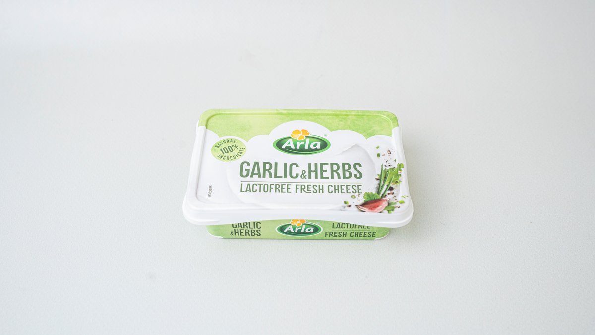 Arla Fresh Cheese Herbs & Spices 200G