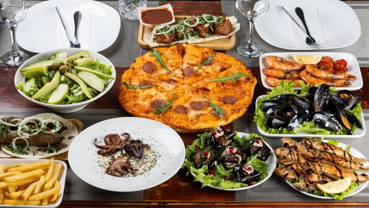 Image of Bar-Restaurant Family