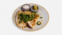 Objednať Carne Quesadilla