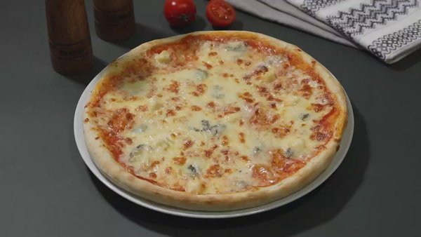 Pizza Quattro Formaggi