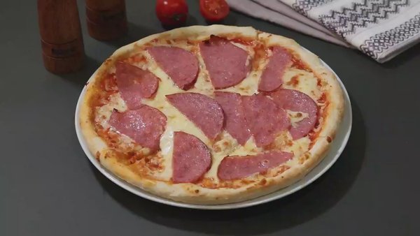 Pizza Salami