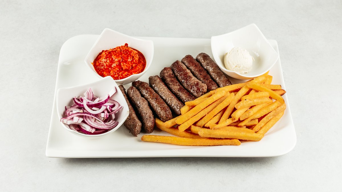 Ćevapi s pommes frites