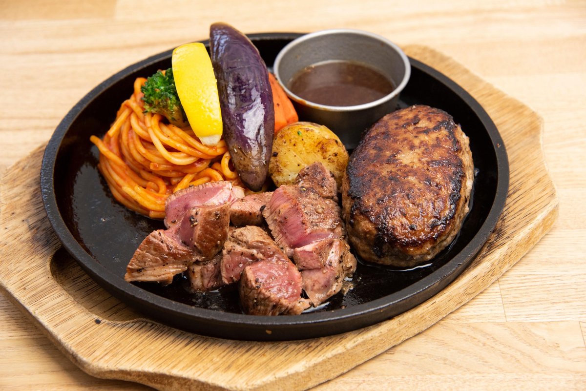 ☆中古美品【ステーキやハンバーグに】ステーキ鉄板５枚セット☆ ☆中古美品【ステーキやハンバーグに】ステーキ鉄板5枚セット 中古美