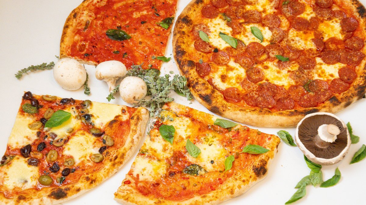 Image of Mount Sinai Pizza