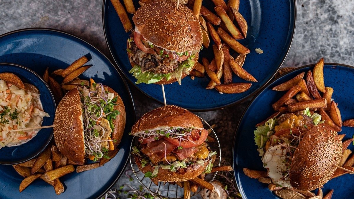 Image of Tortuga Bay Burgers