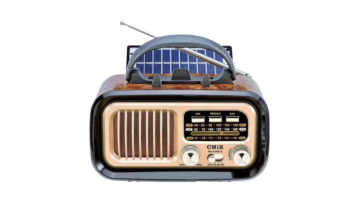 Radio with solar panel