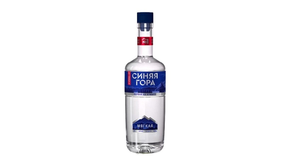 Водка синяя гора с холодком 38% 0.45 л