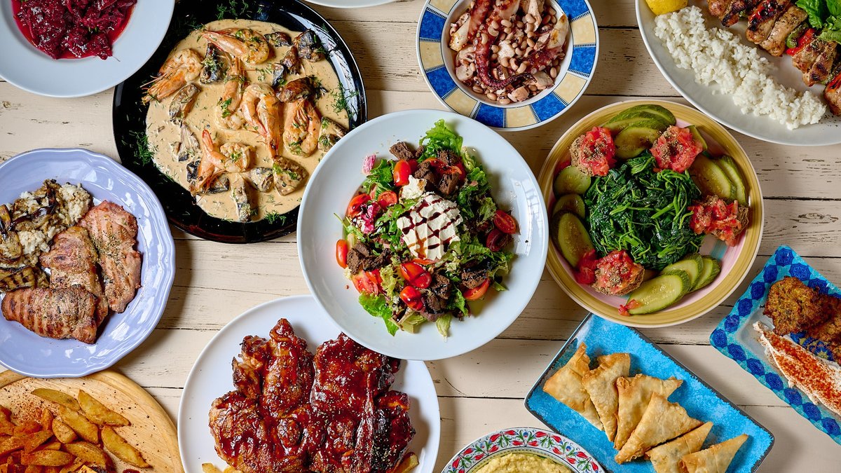 Image of Gi Ouranos Thalassa