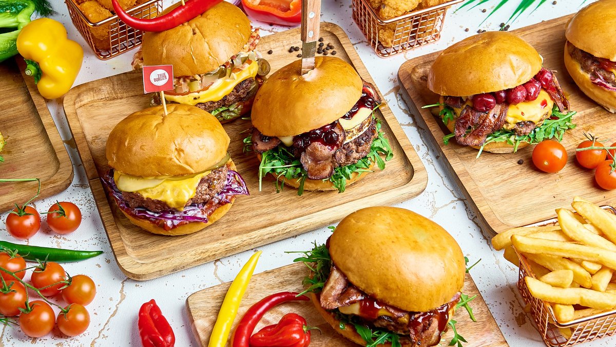 Image of True Burger - Długa