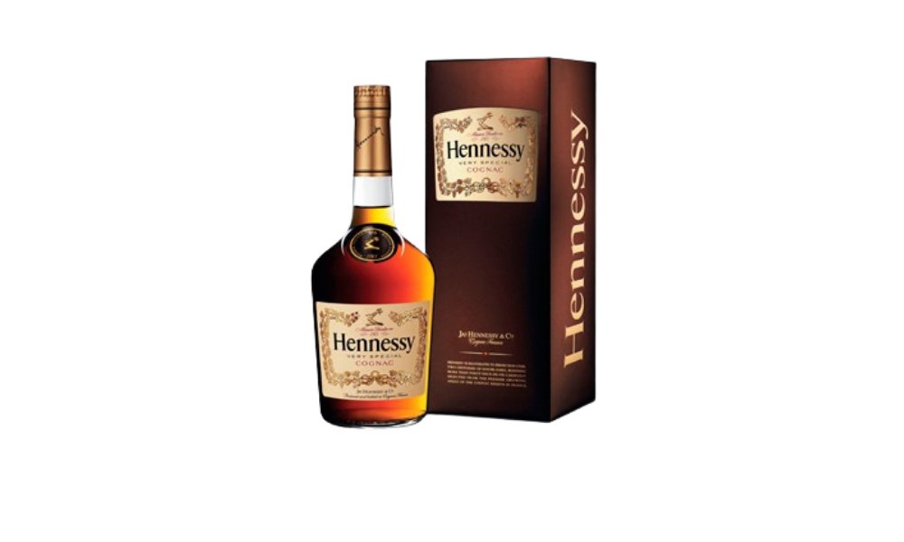 Коньяк HENNESSY Cognac 0,7л с/б/кор