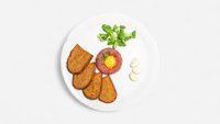 Objednať Tartare di manzo con bruschette